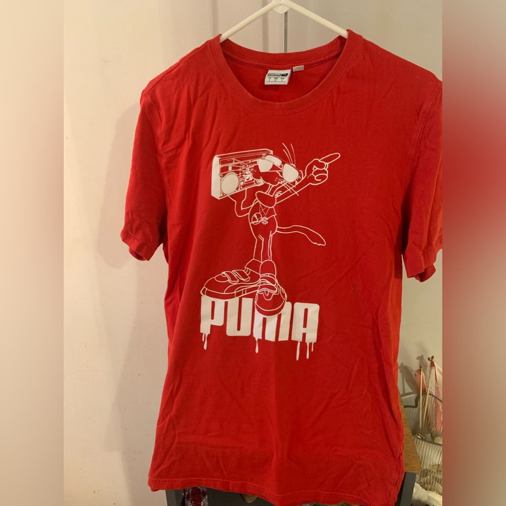 PUMA MENS SUPER SOUND PUMA short sleeve T SHIRT Size Large small hole pictured